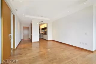 Photo #2: 2583161 Listing