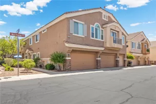 Photo #1: 2583176 Listing