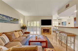 Photo #3: 2583185 Listing