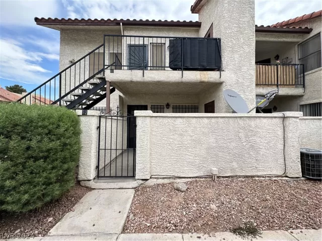 MLS: 2583188 Condo For Sale