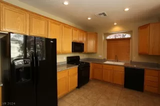 Photo #3: 2583194 Listing 