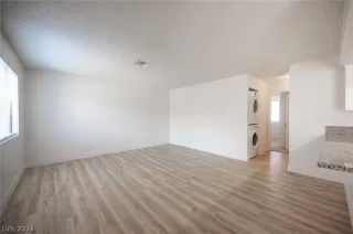 Photo #3: 2583244 Listing 