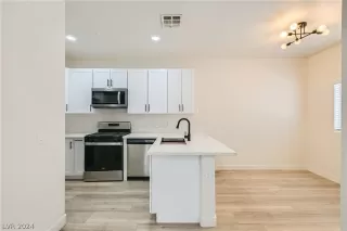 Photo #3: 2583247 Listing 