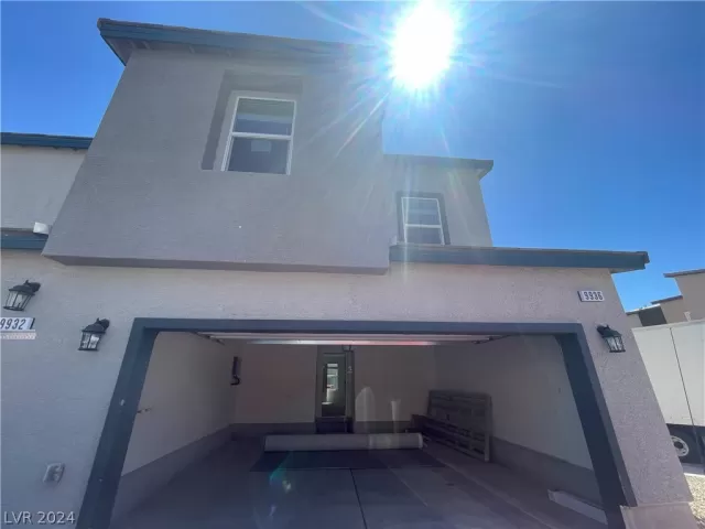 MLS: 2583253 Condo For Sale