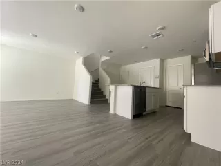 Photo #5: 2583253 Listing 