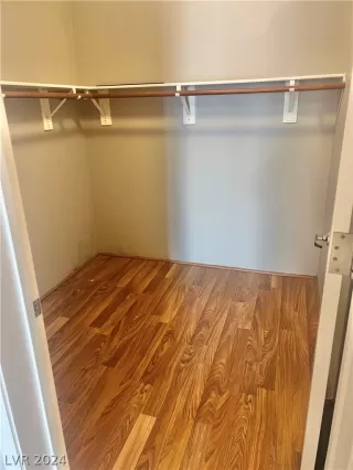 Photo #6: 2583266 Listing 