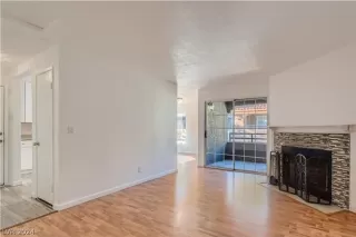 Photo #3: 2583365 Listing 