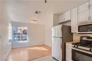 Photo #4: 2583365 Listing 