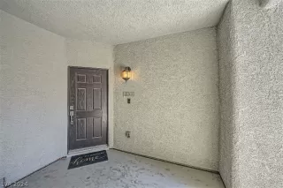 Photo #1: 2583385 Listing
