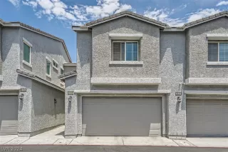 Photo #3: 2583385 Listing