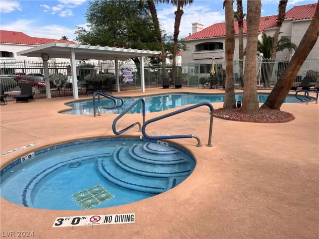 MLS: 2583476 Condo For Sale