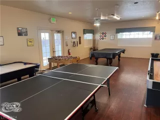 Photo #3: 2583476 Listing