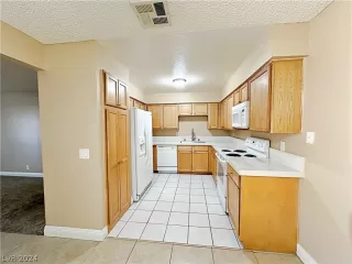 Photo #6: 2583494 Listing 