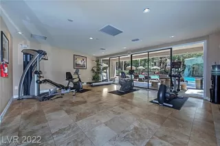 Photo #3: 2583506 Listing