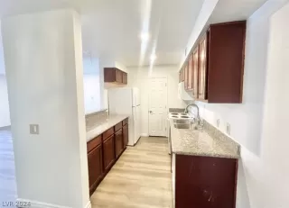 Photo #3: 2583507 Listing 