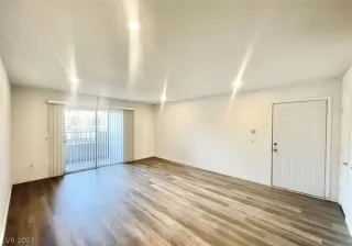 Photo #4: 2583507 Listing 