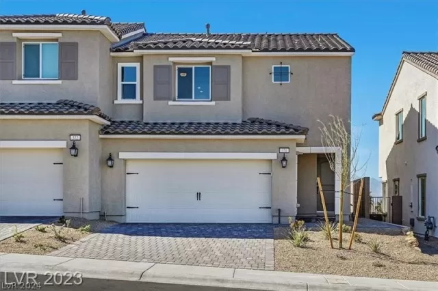 MLS: 2583563 Condo For Sale