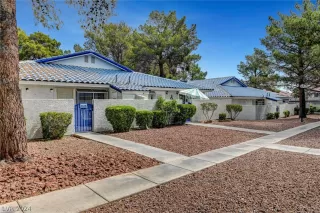 Photo #1: 2583595 Listing