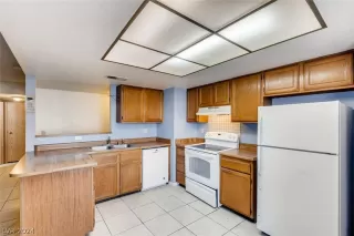 Photo #3: 2583608 Listing 