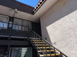 Photo #1: 2583616 Listing 