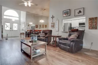 Photo #2: 2583620 Listing 