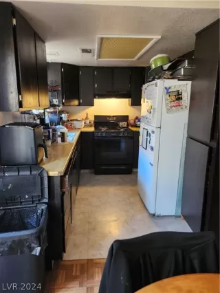 Photo #3: 2583667 Listing