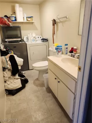 Photo #5: 2583667 Listing