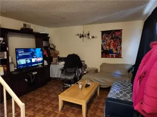 Photo #6: 2583667 Listing