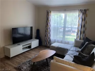 Photo #6: 2583679 Listing 