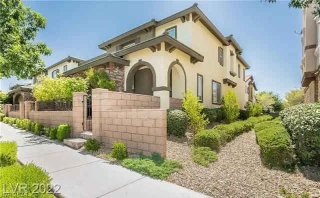 MLS: 2583683 Condo For Sale