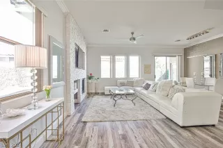 Photo #1: 2583696 Listing 