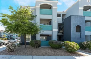 Photo #2: 2583705 Listing 