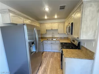 Photo #4: 2583726 Listing 