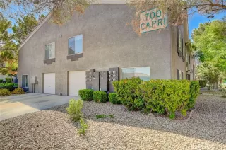 Photo #4: 2583728 Listing