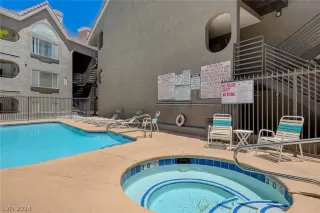 Photo #6: 2583728 Listing