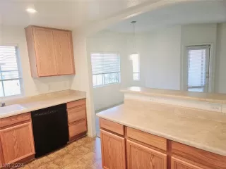 Photo #3: 2583738 Listing 