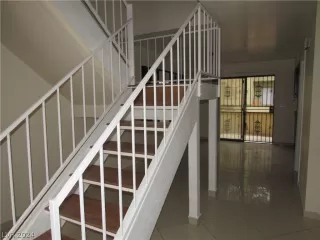 Photo #3: 2583748 Listing 