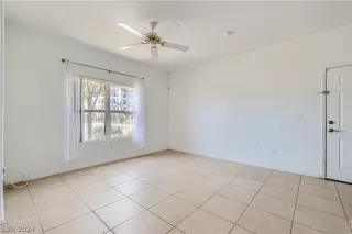 Photo #3: 2583759 Listing 