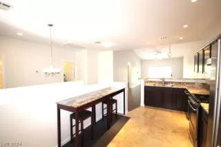 Photo #3: 2583763 Listing 