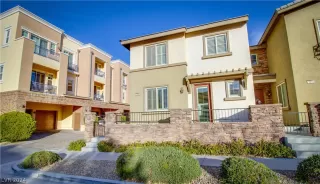 Photo #1: 2583785 Listing 