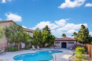 Photo #1: 2583787 Listing 