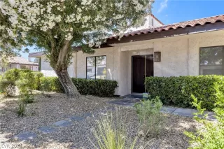 Photo #4: 2583797 Listing