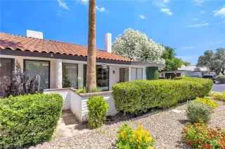 Photo #5: 2583797 Listing