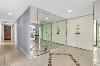 Photo #6: 2583797 Listing