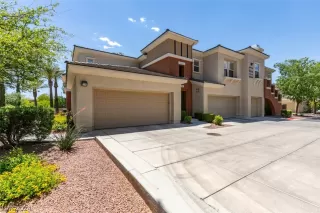 Photo #3: 2583813 Listing