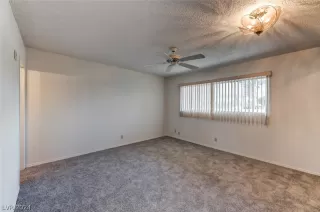 Photo #5: 2583829 Listing