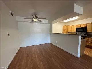 Photo #3: 2583831 Listing 