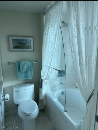 Photo #5: 2583858 Listing