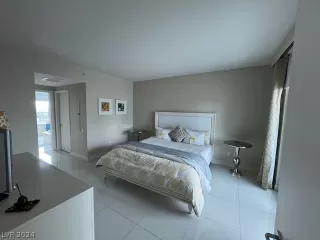 Photo #6: 2583858 Listing