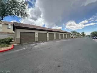 Photo #3: 2583872 Listing 